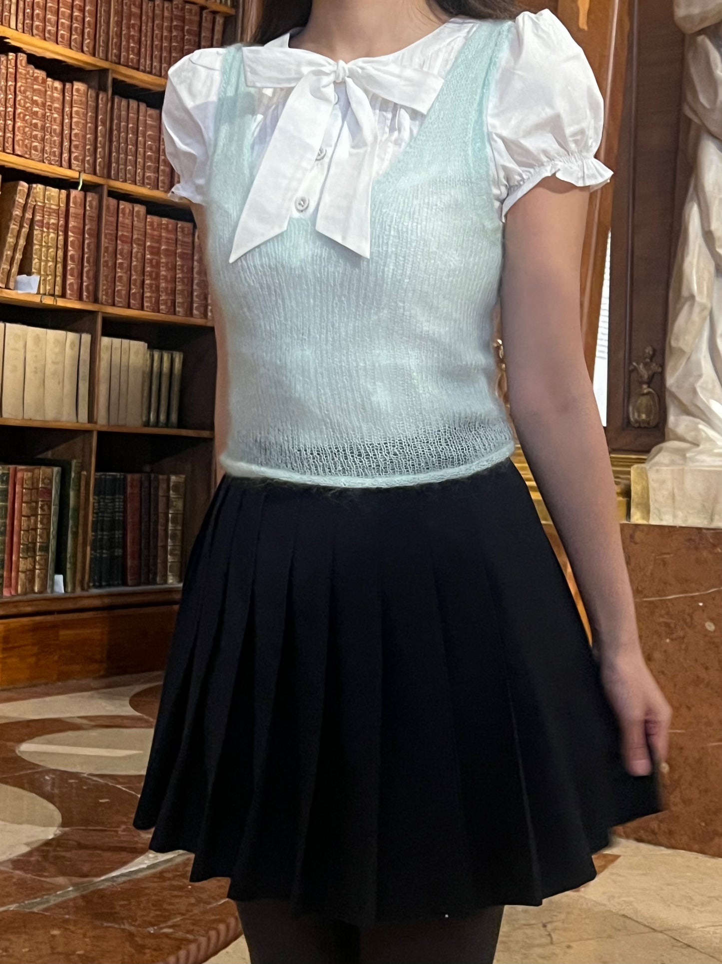 Molly Mohair Silk Vest Hand-knitted | Light Blue