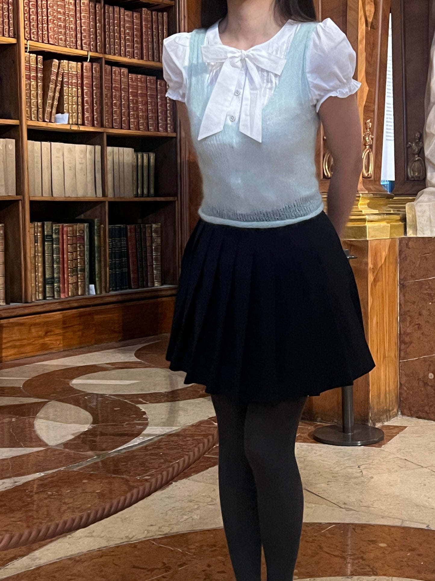 Molly Mohair Silk Vest Hand-knitted | Light Blue